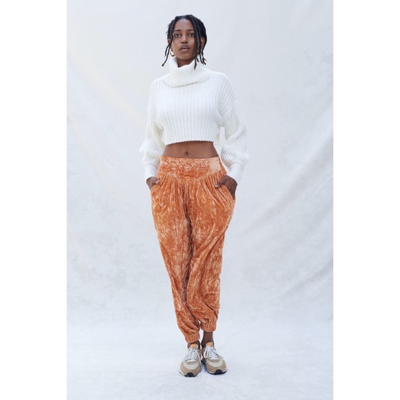 Urban Outfitters Aurora Crushed Velvet 